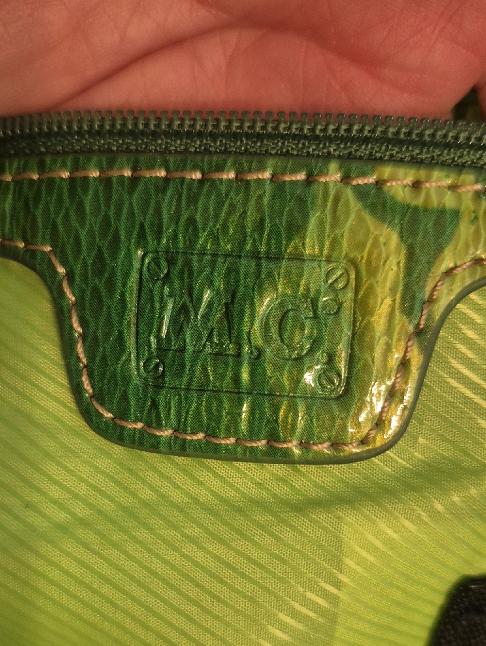 Madi Claire Tote Bag EUC. - Picture 11 of 16
